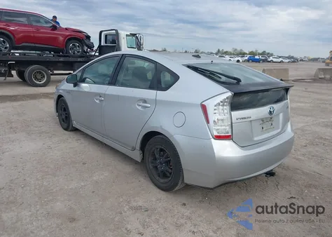 2011 Toyota Prius Two z USA, uszkodzony, nr VIN JTDKN3DU3B1381641